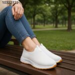 ⁦حذاء عملي خفيف أنيق ومريح سليب ان لون ابيض للصبايا و الشباب رقم الموديل 508⁩ - الصورة ⁦3⁩